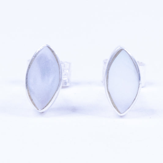 Marquise M (Mother of Pearl)